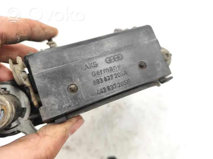 Audi 80 90 B3 Klamka zewnętrzna drzwi przednich 893837205A