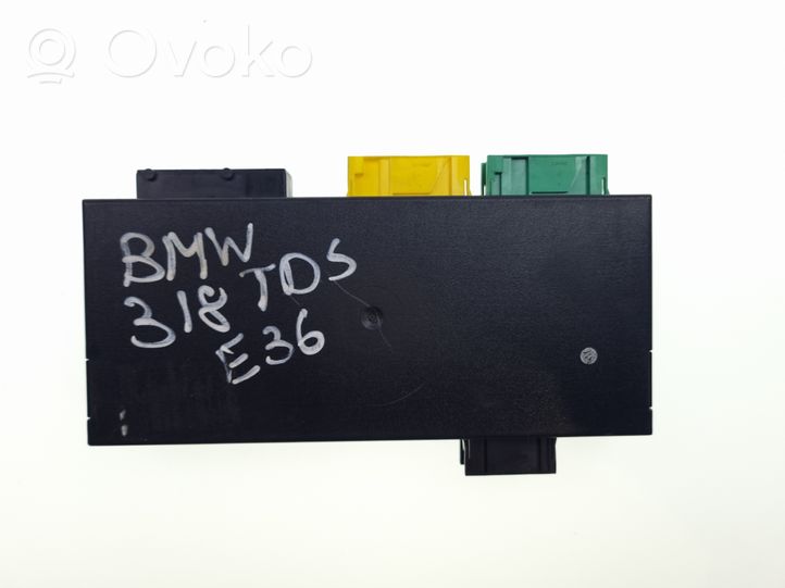 BMW 3 E36 Module confort 8360060