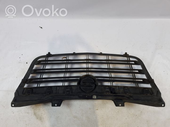 Opel Insignia A Front bumper upper radiator grill 623109857R