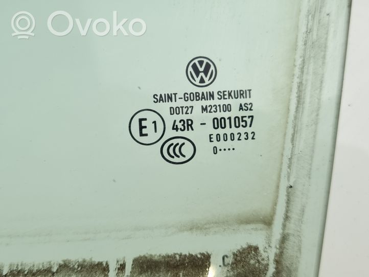 Volkswagen Golf VI Aizmugurējais stikls 5K6845025C