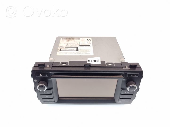 Toyota Auris E180 Panel / Radioodtwarzacz CD/DVD/GPS 8614002010