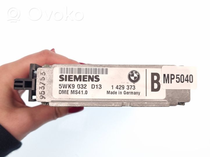 BMW 3 E90 E91 Calculateur moteur ECU 1429512