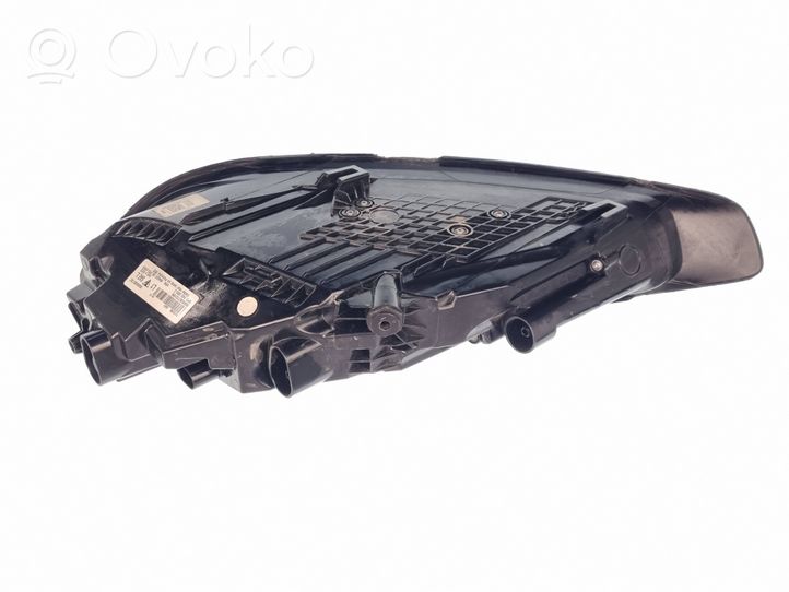 Porsche Cayman 982 Lampa tylna 9P0945095C