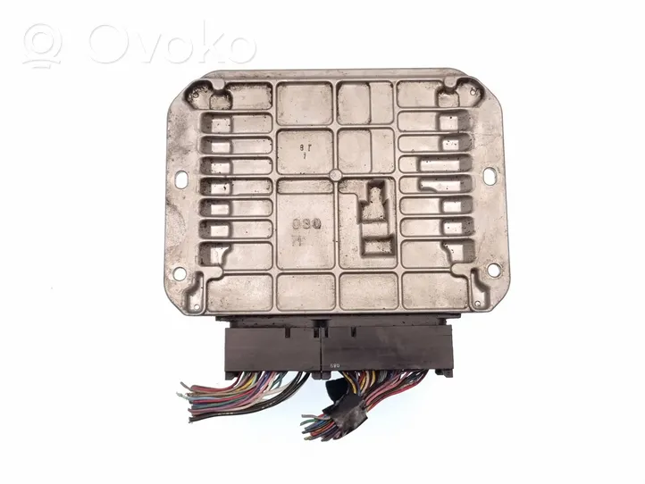 Mitsubishi Outlander Variklio valdymo blokas 2757006623