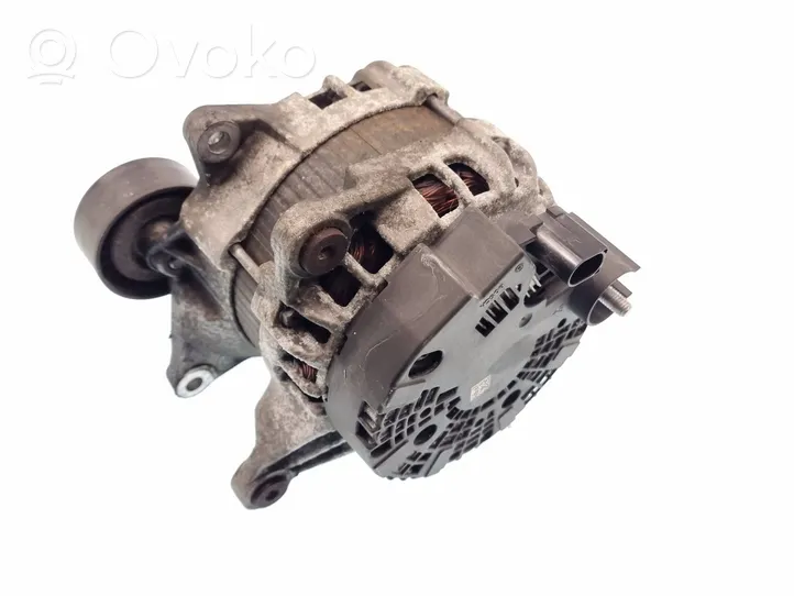 Mercedes-Benz C W205 Generatore/alternatore A0009067703