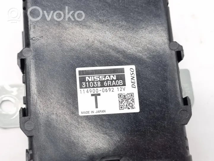 Nissan Rogue Centralina/modulo scatola del cambio 310386RA0B