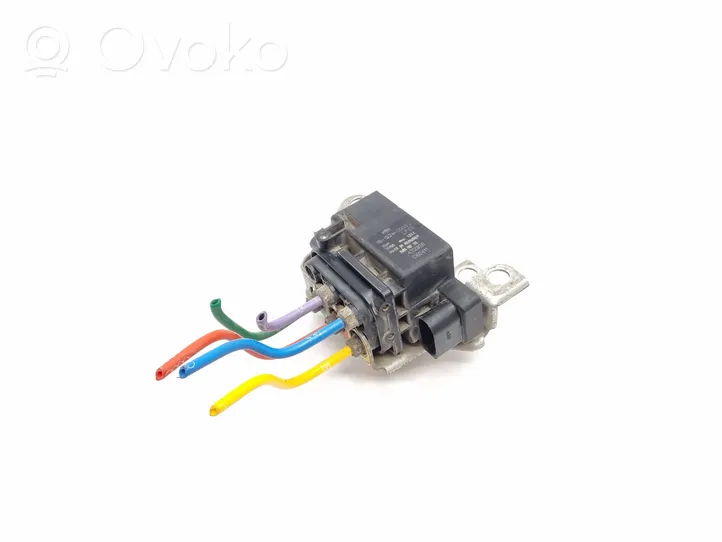 Audi Q7 4L Blocco valvola della sospensione pneumatica 15152400082