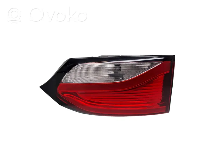 Chrysler Pacifica Takaluukun takavalot P68228941AE