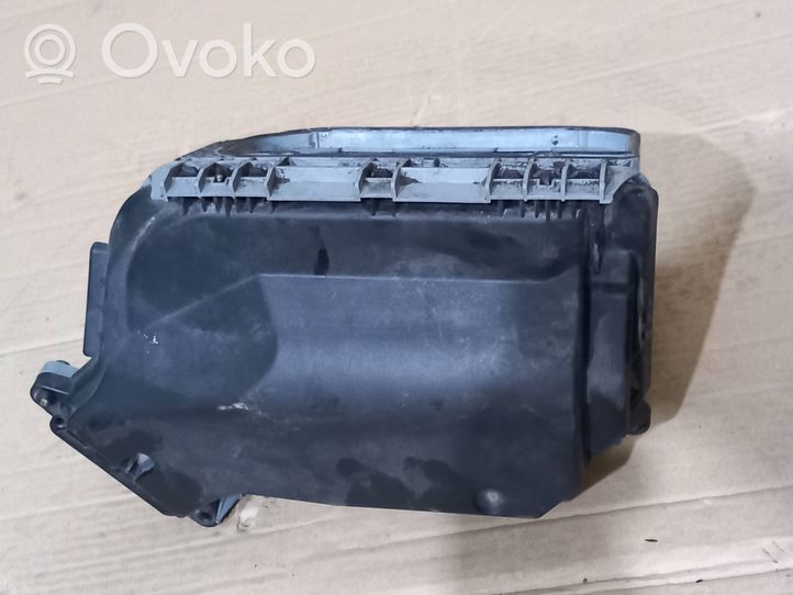 Audi A4 S4 B8 8K Cornice micro filtro dell’aria abitacolo (parte) 8K0907613B