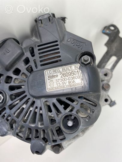 Hyundai i10 Generatore/alternatore 3730003600