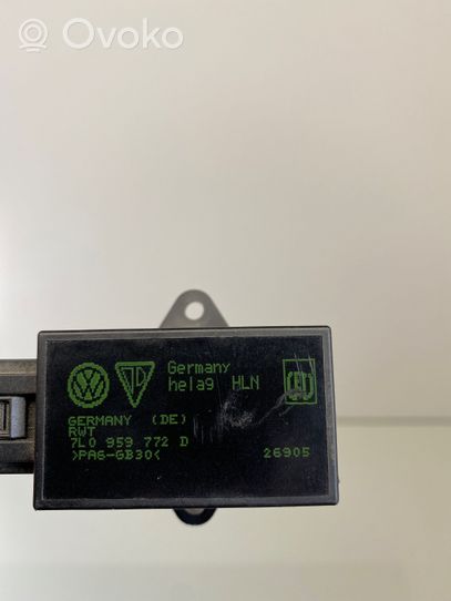 Volkswagen Touareg I Seat heating relay 7L0959772D