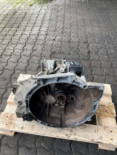 Ford Focus Manualna 5-biegowa skrzynia biegów 3M5R7002ND