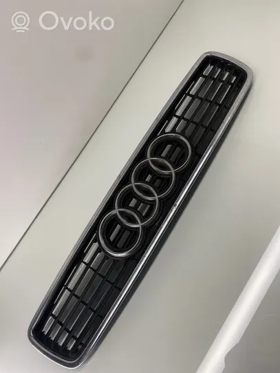 Audi A4 S4 B5 8D Grille de calandre avant 8D0853651J