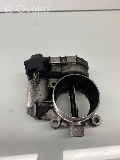 Volvo V70 Throttle valve 8692720