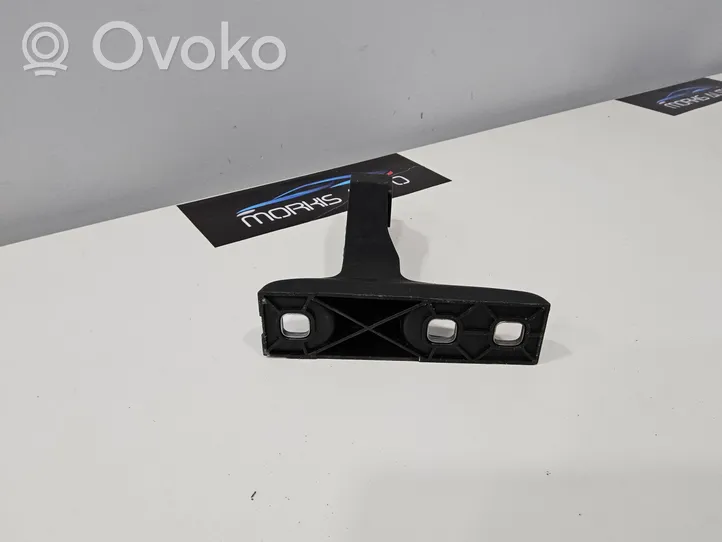 Audi Q7 4M Front bumper mounting bracket 4M0807333