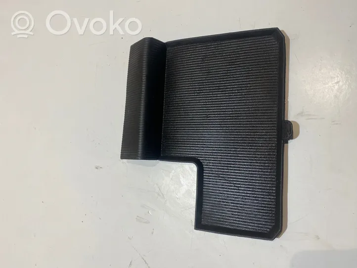 Ford Mustang VI Kosnsolės stalčiuko/lentinėlės paklotėlis FR3B63047A74A