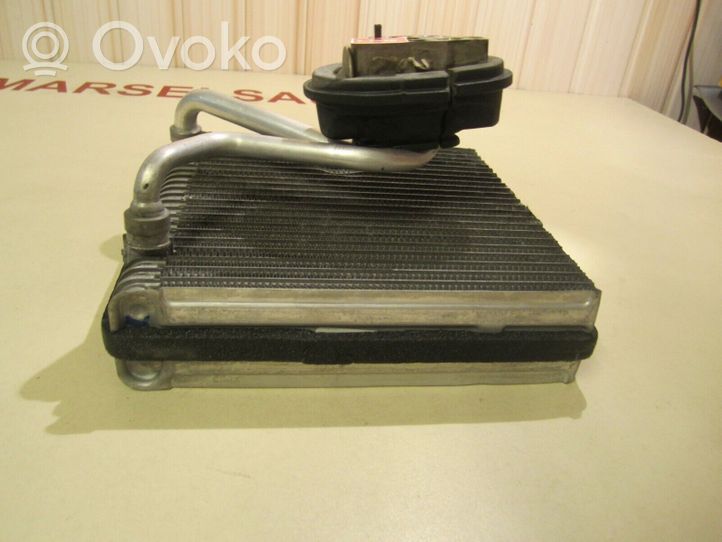 Volkswagen Jetta VI Gaisa kondicioniera radiators (salonā) 1K0820679