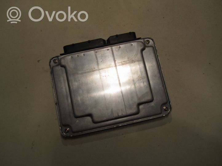 Audi A2 Dzinēja vadības bloks 045906019G