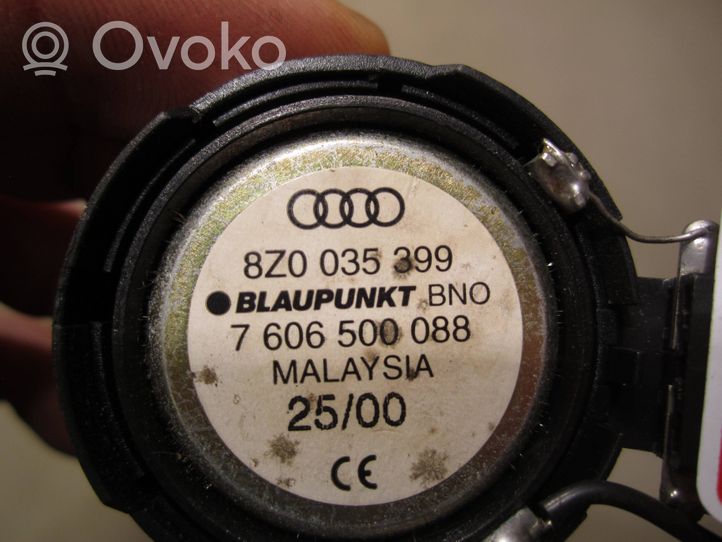 Audi A2 Haut-parleur de porte avant 8Z0035399