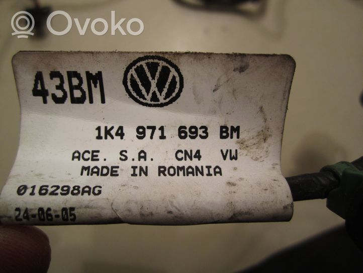 Volkswagen Golf V Wiązka przewodów drzwi tylnych 1K4971693BM