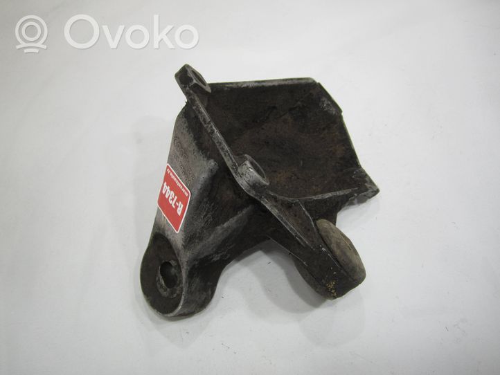 Audi 80 90 S2 B4 Supporto di montaggio scatola del cambio 853399114