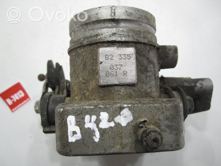 Audi 80 90 S2 B4 Throttle valve 037061R