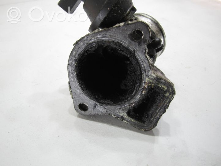 Audi A4 S4 B5 8D EGR-venttiili 8D0145950B