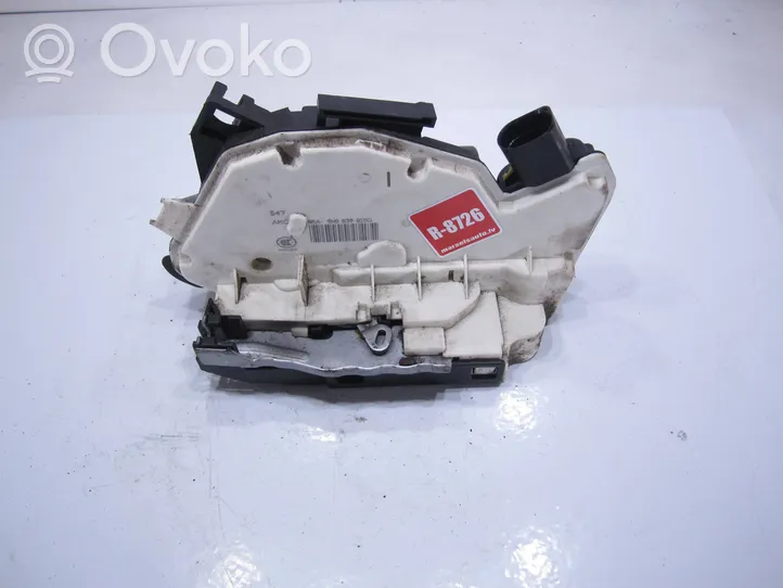 Volkswagen PASSAT CC Front door lock 5N0839015G