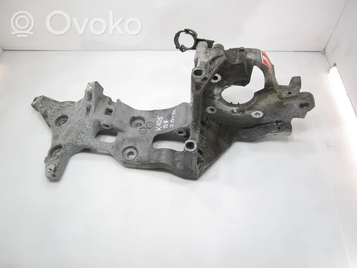 Volkswagen PASSAT B8 Generator/alternator bracket 04L903143D