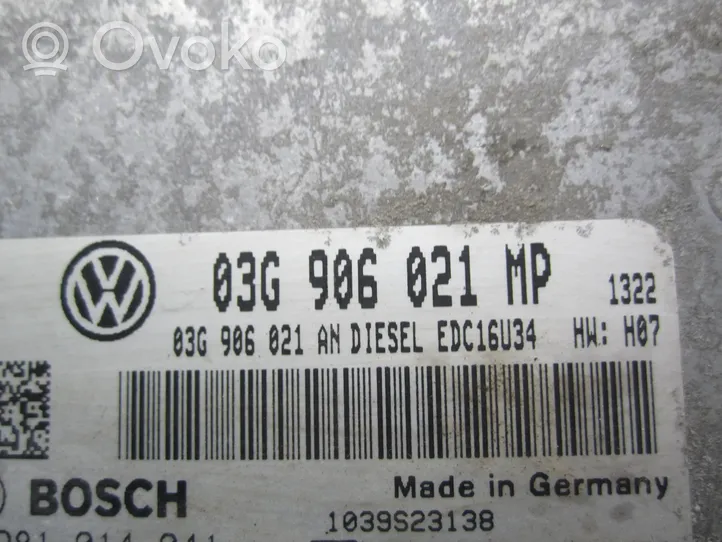 Volkswagen Touran I Moottorin ohjainlaite/moduuli 03G906021MP