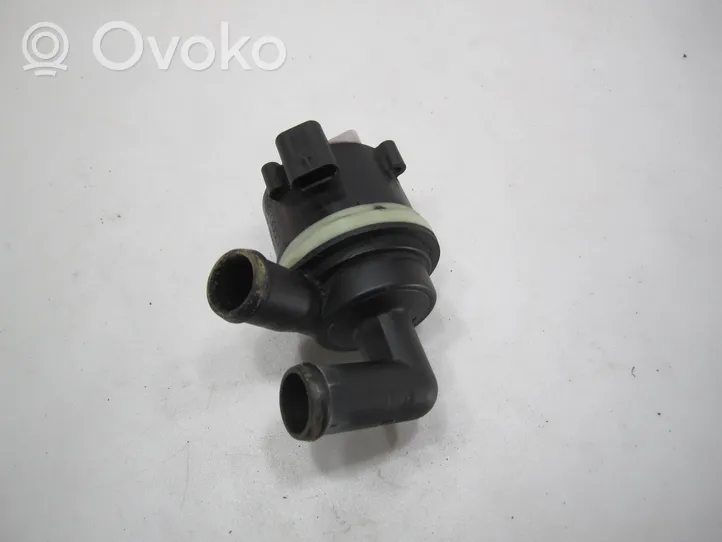 Volkswagen PASSAT B7 Pompe à eau de liquide de refroidissement 5N0965561A