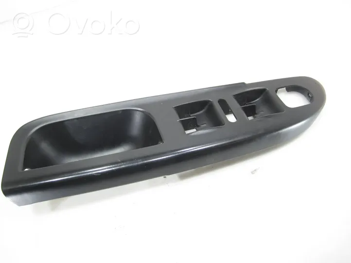 Volkswagen PASSAT B6 Rivestimento pulsantiera finestrino della portiera anteriore 3C1867171B