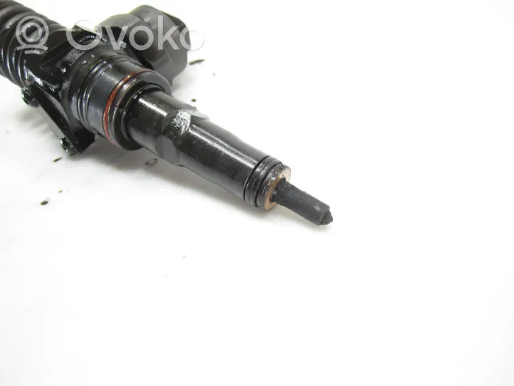 Audi A4 S4 B5 8D Injecteur de carburant 038130073F