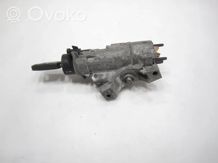 Volkswagen PASSAT B5.5 Blocchetto accensione 4B0905851C