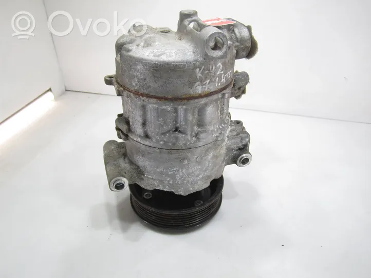 Volkswagen Golf VII Air conditioning (A/C) compressor (pump) 5Q0820803F