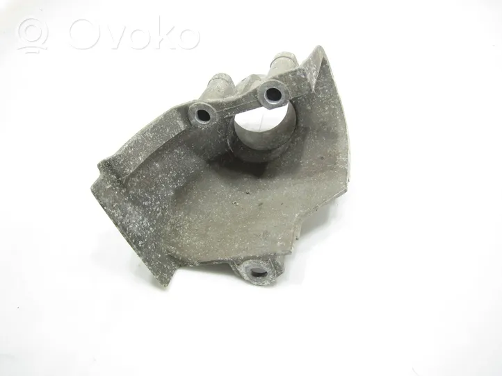 Audi 80 90 S2 B4 Oro paėmimo kanalo detalė (-ės) 048129597C