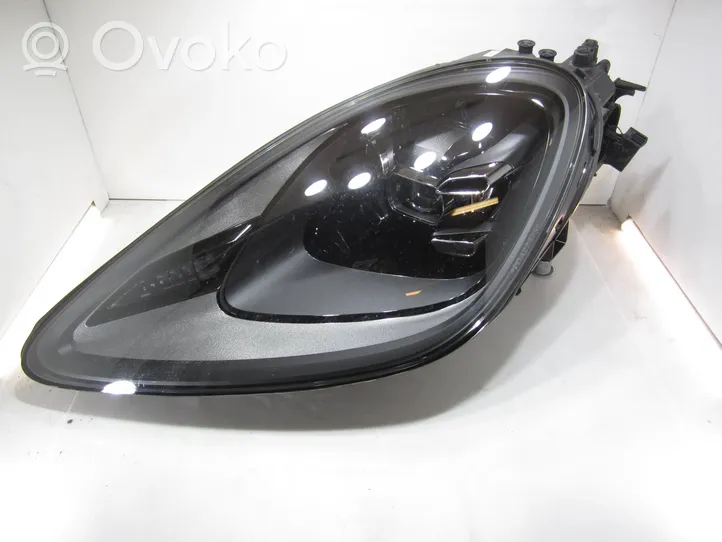 Porsche Cayenne (9Y0 9Y3) Lampa przednia 9Y0941033AK