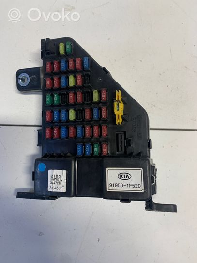 KIA Sportage Fuse module 919501F520