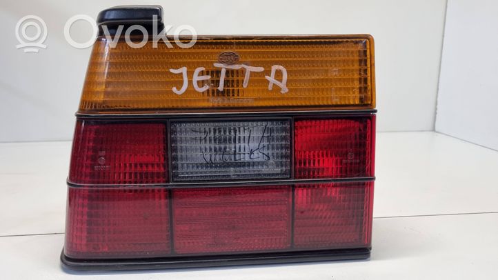 Volkswagen Jetta II Lampa tylna 165945111