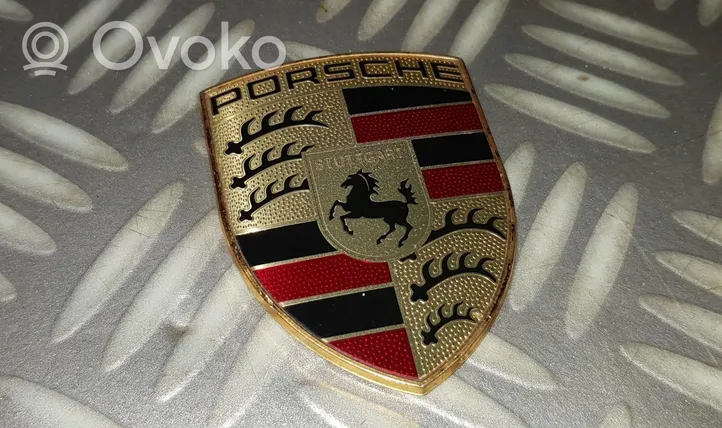 Porsche Cayenne (9PA) Mostrina con logo/emblema della casa automobilistica 99755921100