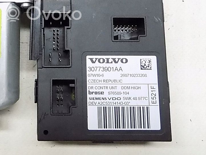 Volvo C30 Moteur de lève-vitre de porte avant 30773901AA