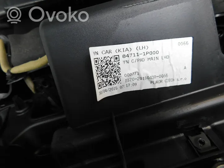 KIA Venga Deska rozdzielcza 847111P000