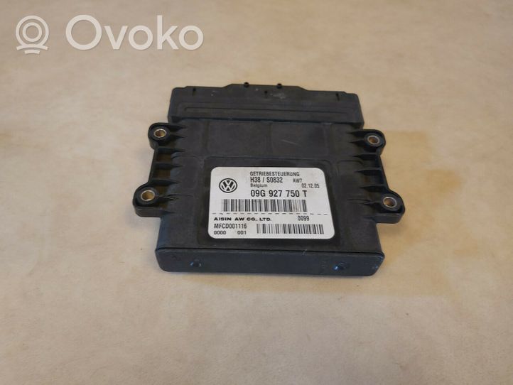 Volkswagen PASSAT B8 Gearbox control unit/module 09G927750T