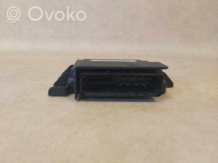 Volkswagen PASSAT B8 Moduł / Sterownik hamulca ręcznego 3C0 907 801 F