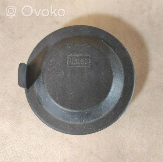 Volvo S60 Cache-poussière de phare avant 89004031