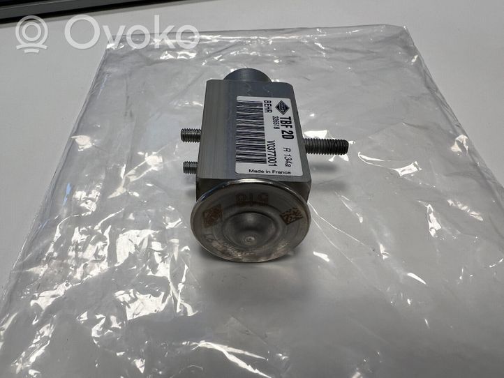 Porsche 911 991 Valvola ad espansione dell’aria condizionata (A/C) 99157392100