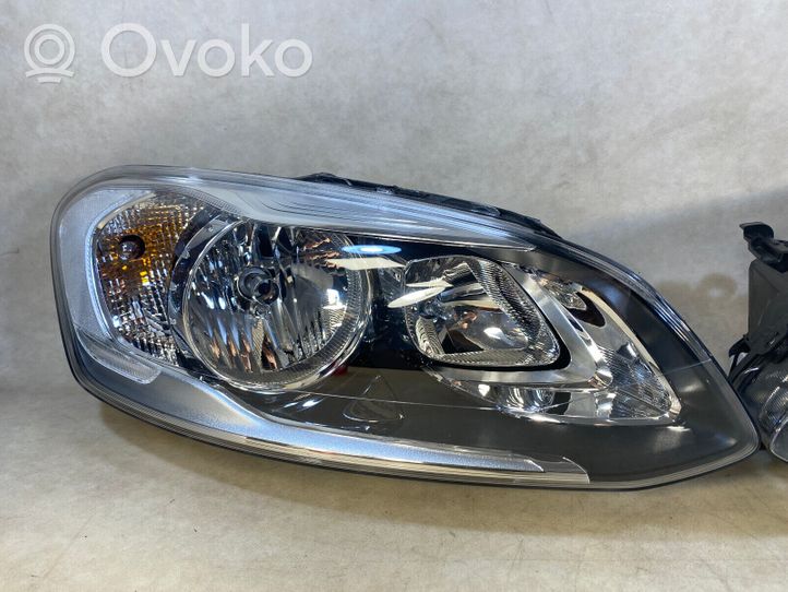 Volvo XC60 Lampy przednie / Komplet 31358109