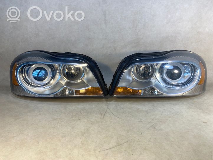 Volvo XC90 Lot de 2 lampes frontales / phare 31111845