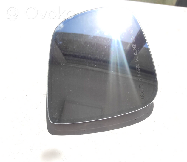 Audi Q5 SQ5 Veidrodėlio stiklas 8R0857536N