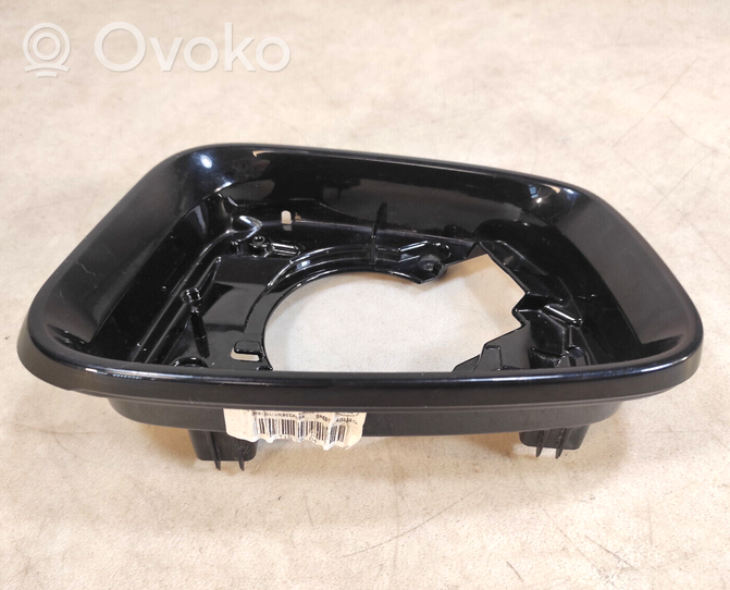 BMW 5 G30 G31 Veidrodėlio plastikinė apdaila 51167418813